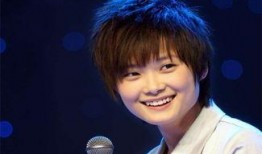 狗仔队爆料李宇春视频播放,狗仔队独家揭秘幕后真相