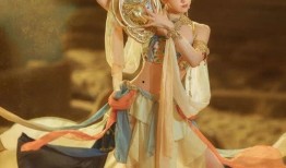 褒姒大姐爆料了吗视频在线观看,揭秘宫廷秘闻，在线观看引热议