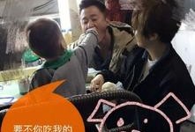 娱乐大爆料吴京视频大全,视频大全背后的精彩瞬间