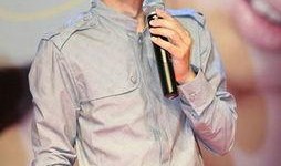 杨子最新八卦爆料,神秘美女引热议，娱乐圈再掀波澜