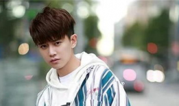 娱乐大爆料任嘉伦杨颖,甜蜜互动引粉丝狂欢