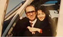 平安大爷最新爆料明星,明星背后的惊人真相