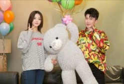 为了吃瓜我进娱乐圈